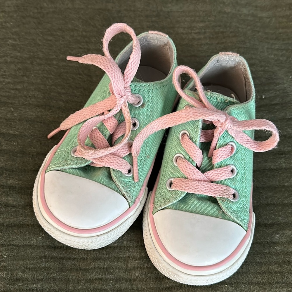 Toddler converse